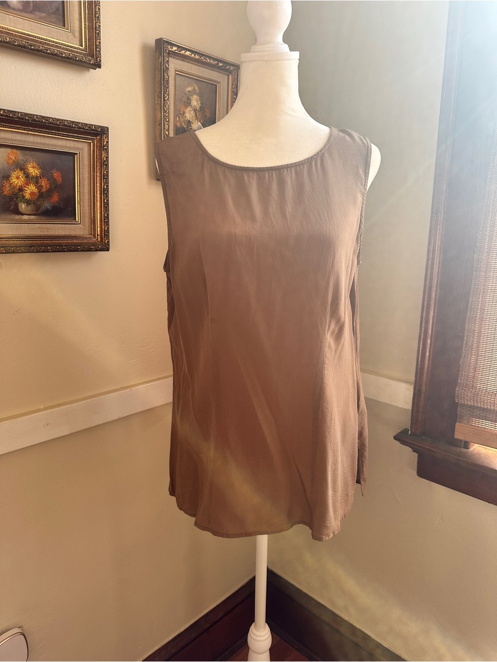 100% Silk JH Collectibles Scoop Neck Tank in Taupe Brown 12